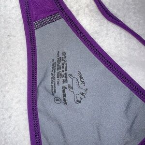 Jolyn tomcat bikini top